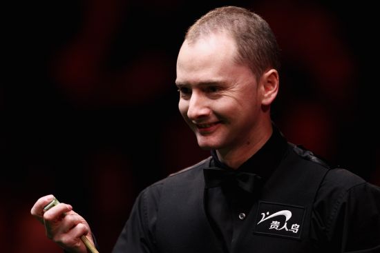 他始终保持 他始终保持