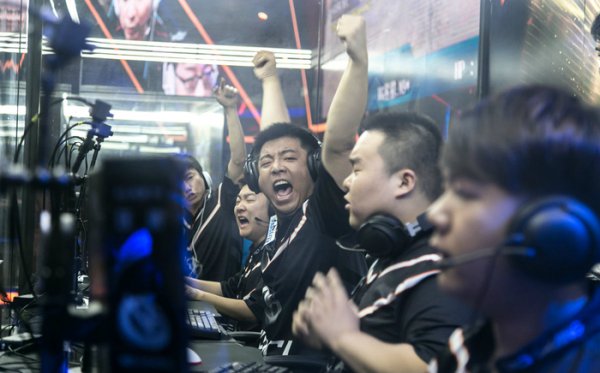 也需要教练 也需要教练