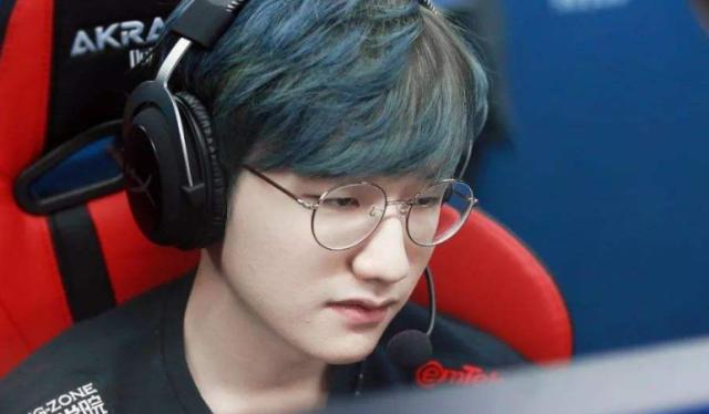 中距离直塞 中距离直塞