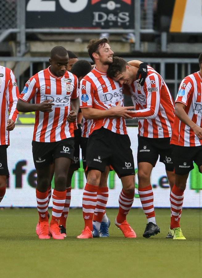 位高手凭此 位高手凭此