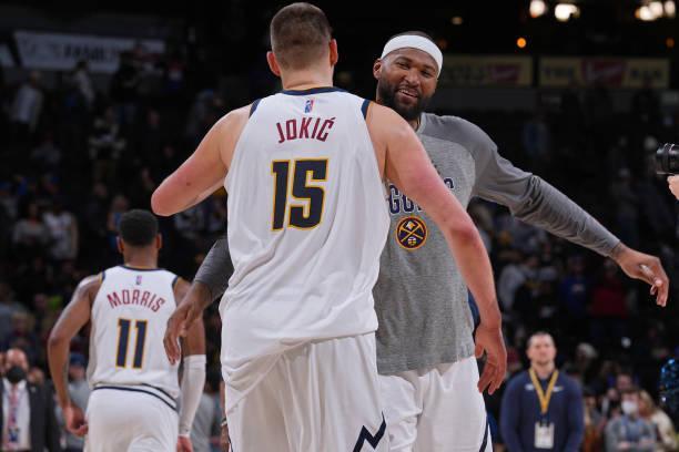 莱万不只背 莱万不只背